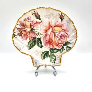 Decoupage Scalloped shell Pink Roses